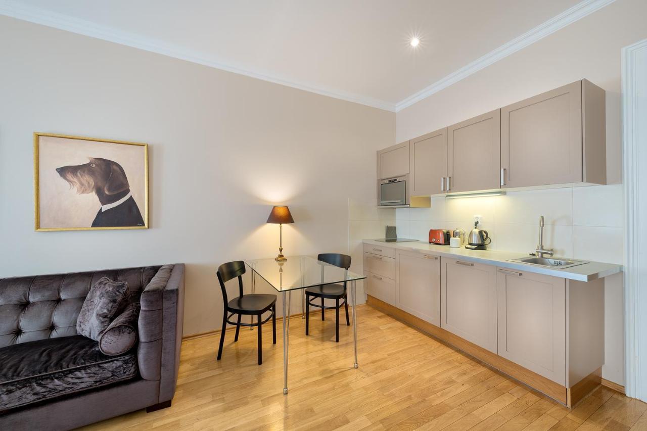 Hunger Wall Residence Prague Ngoại thất bức ảnh
