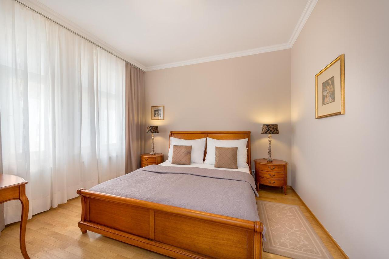 Hunger Wall Residence Prague Ngoại thất bức ảnh
